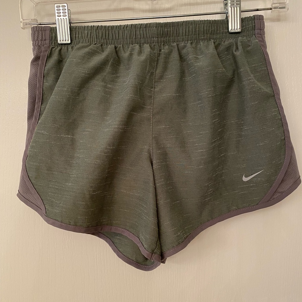 Nike Dri Fit girls small shorts in grey